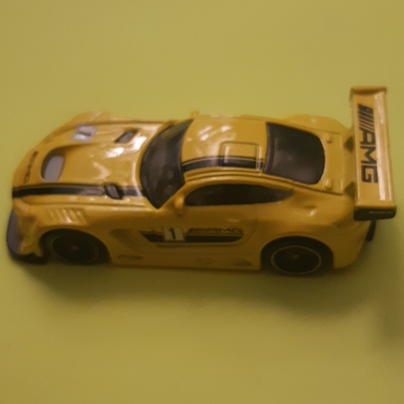 Mercedes AMG GT3| Hot Wheels Diecast| 2017| 10/10 - Picture 5 of 8